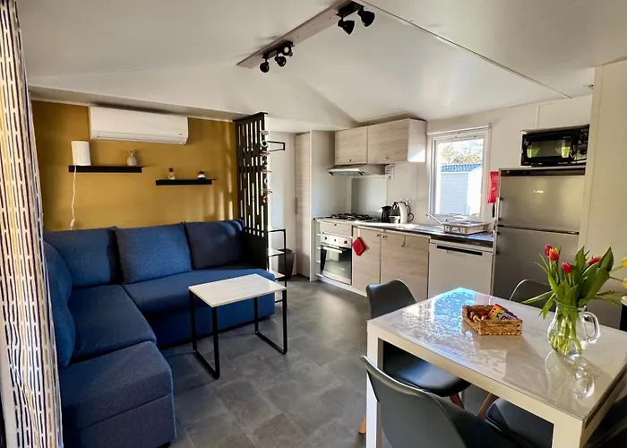 Mobil-home A Pied - 4 Etoiles